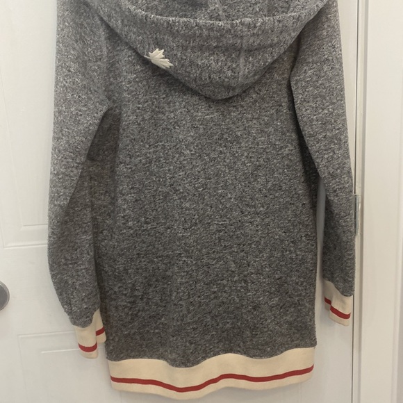 Roots Women’s THE Cabin 1973 Zip Up Hoodie in Salt and Pepper size Small - Picture 7 of 12